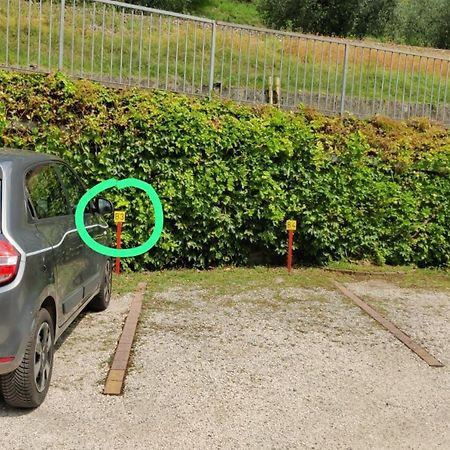 Appartamento Nelly - Per 4 Persone - Caray Park - Sale Marasino - Lago D'Iseo マローネ エクステリア 写真